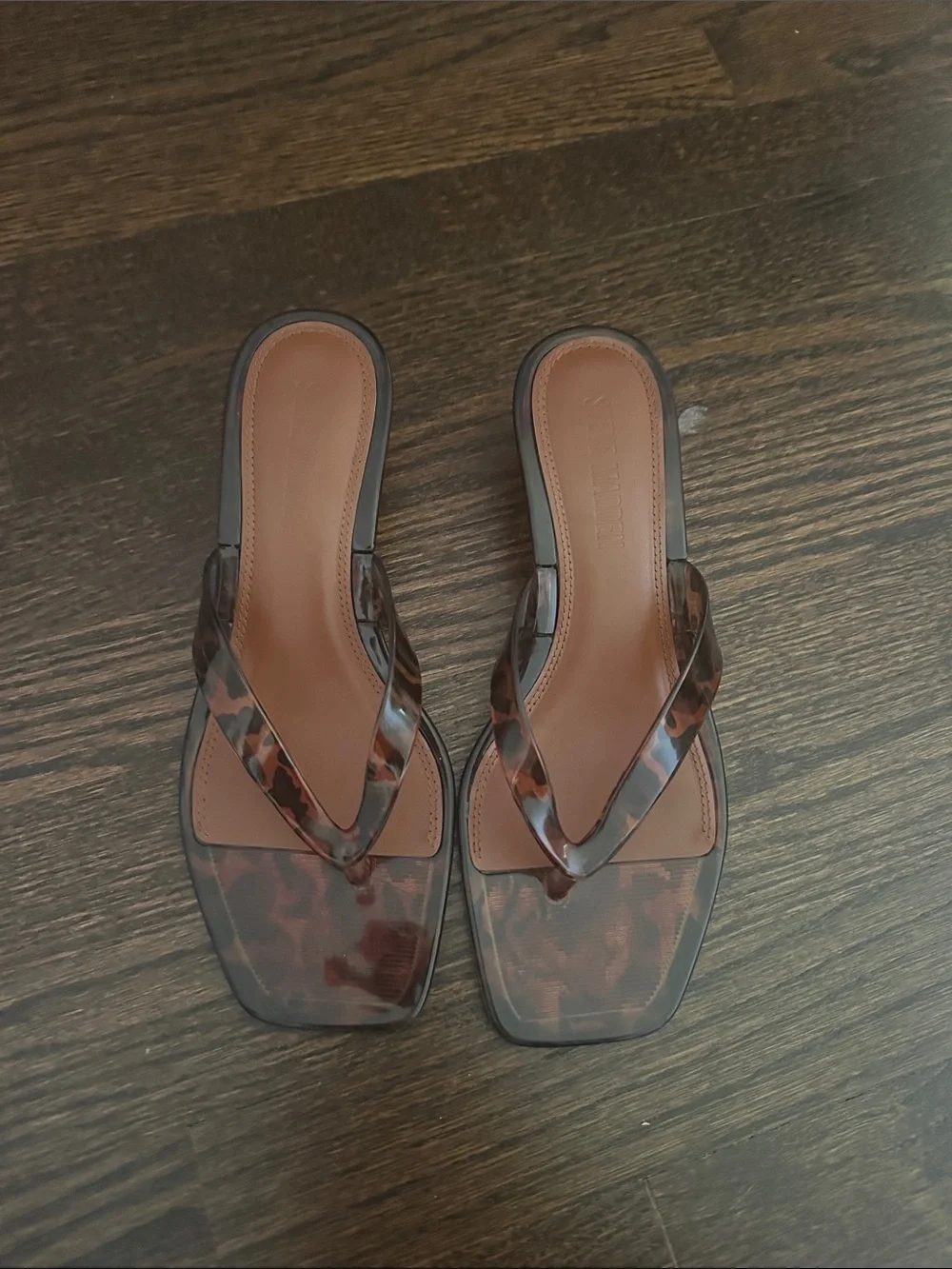 Steve Madden Vintage Tortoiseshell Square-Toe kitten heel sandals- Brown - Picture 1 of 3